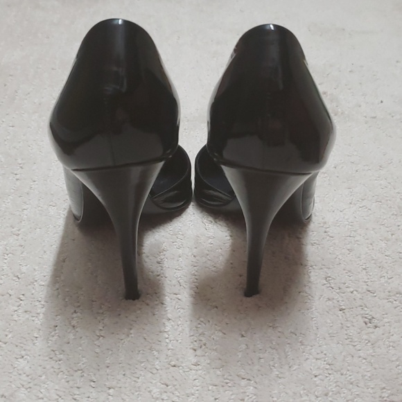 Givenchy Black Patent Heels - Picture 3 of 8